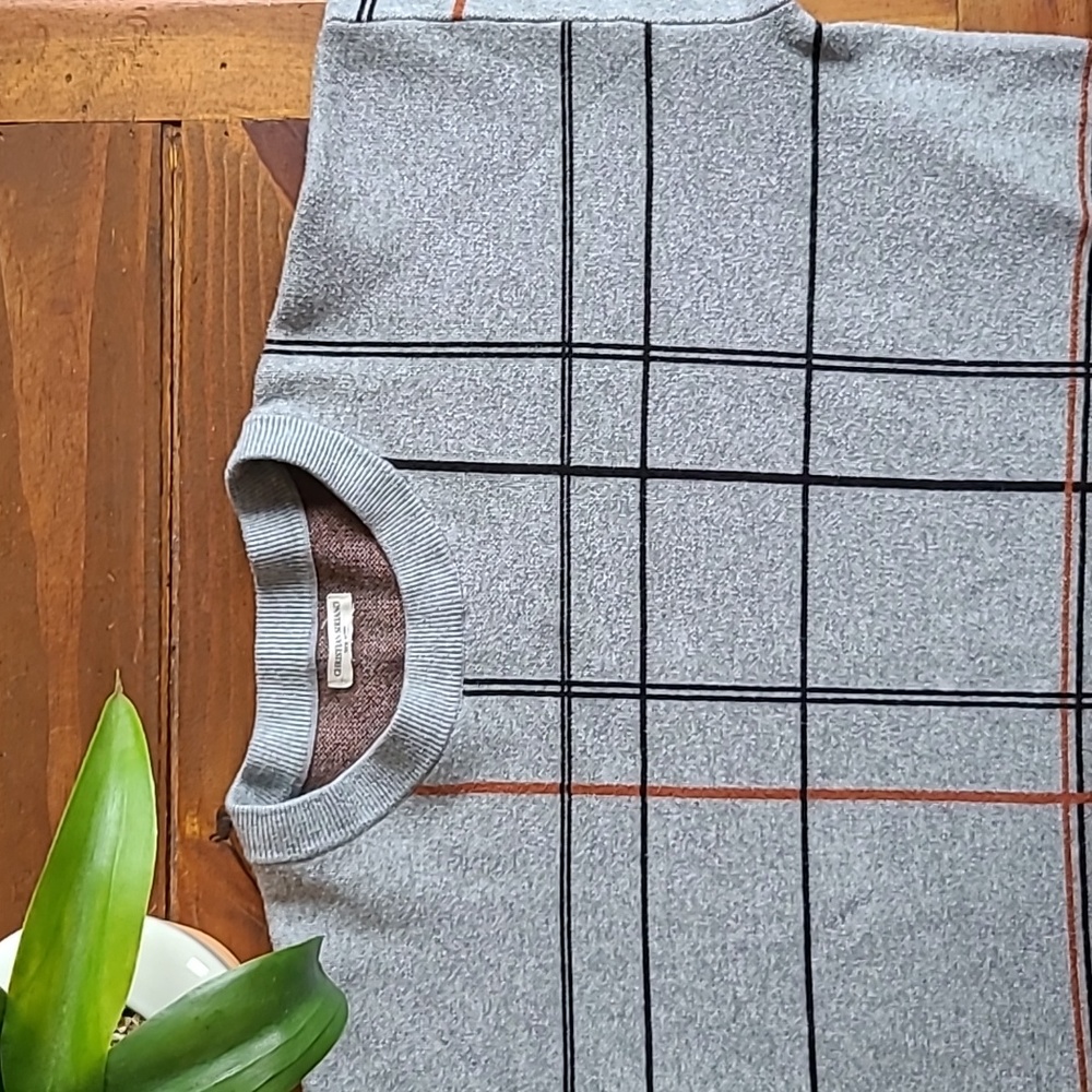 EUC Crewneck Sweater L
